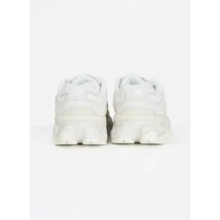 9060 Lage Profiel Sneakers