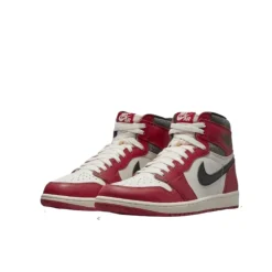 1 Retro High OG Chicago Lost and Found