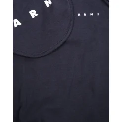 Babykledingset met slab en muts