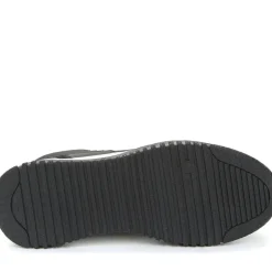 black casual closed leisure