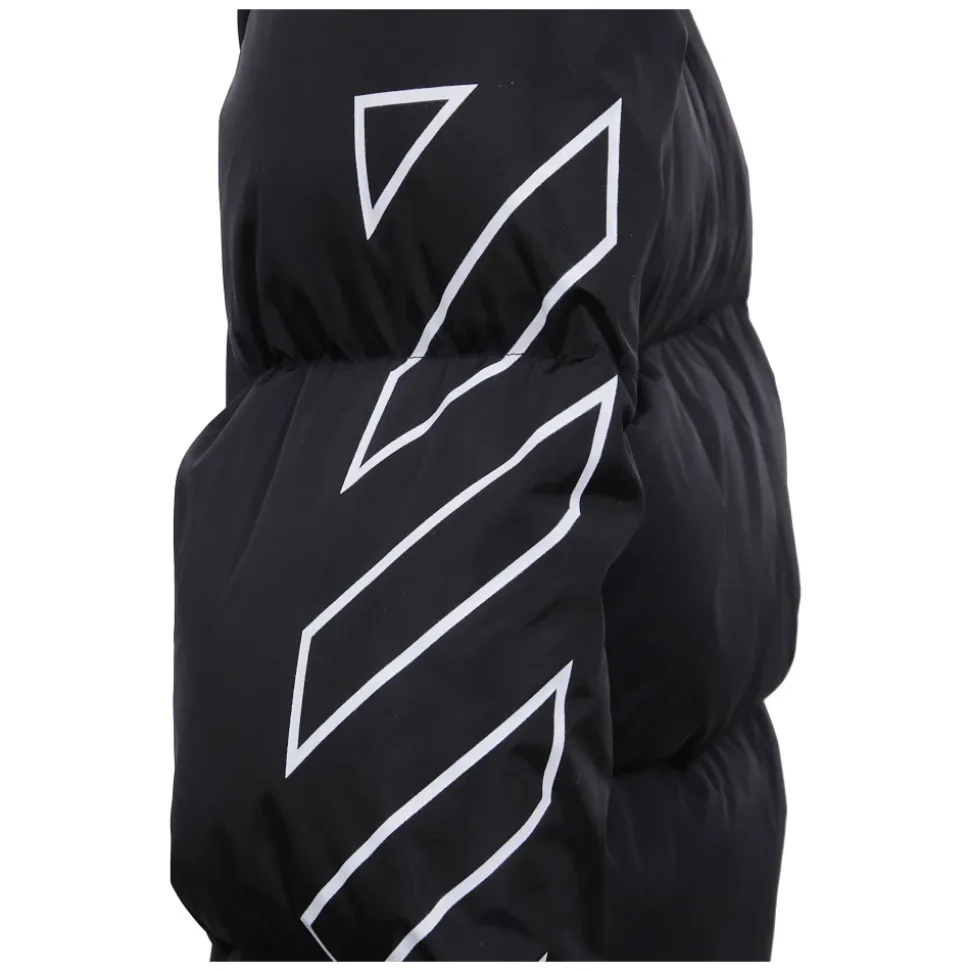 Bookish Diag Short Puffer