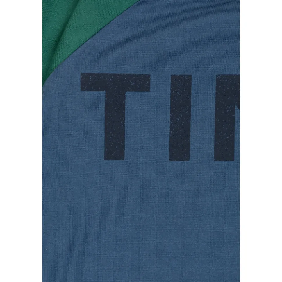 Color Block Raglan Sleeve Tee