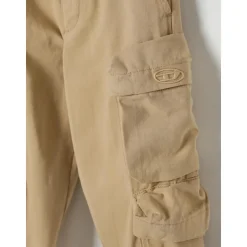 Comfortabele cargobroek van twillstof met meerdere zakken