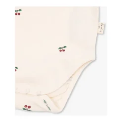 Crèmekleurig lichaam met kersenpatroon