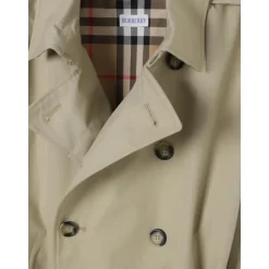 Double Breasted Trenchcoat