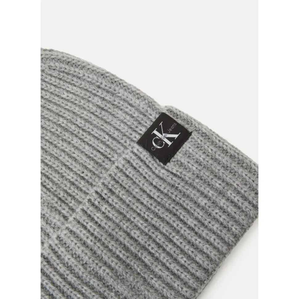Gebreide muts lichtgrijs