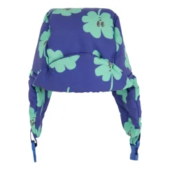 Geïsoleerde muts met oorflappen