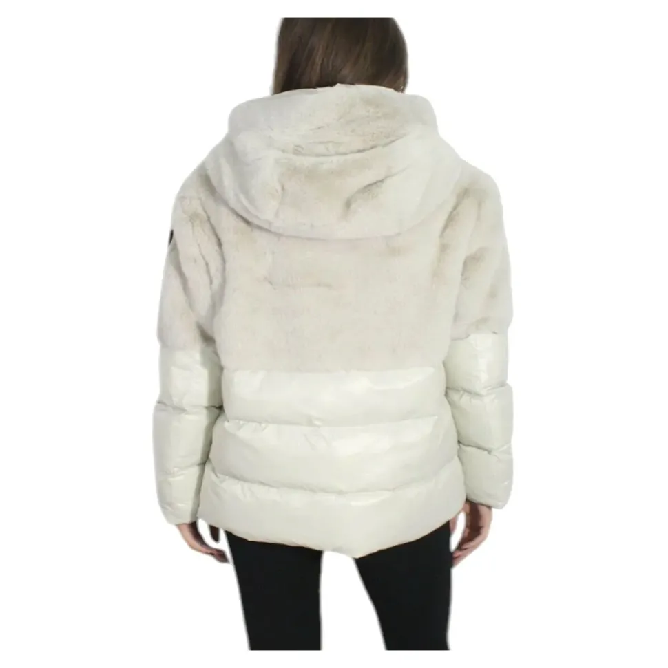 Gewatteerde jas met capuchon