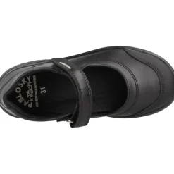 Klassieke ballerina's voor schooluniformen