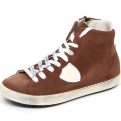 Klassieke hoge kinderschoen