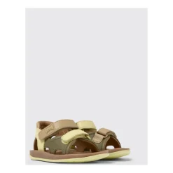 Kleurrijke kindersandalen