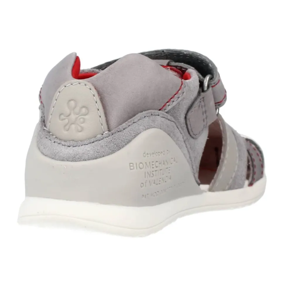 Kleurrijke Sandalen voor de Zomer