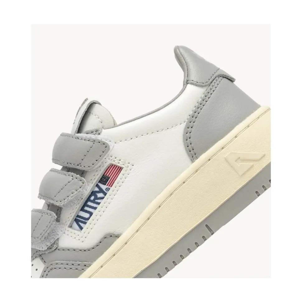 Lage Kid leren sneakers