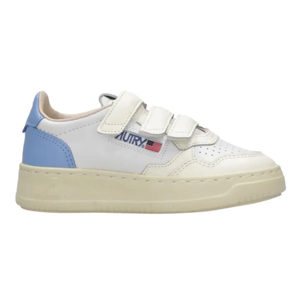 Leren Sneakers met Geperforeerde Neus