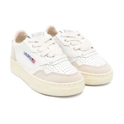 Medalist Low Sneakers