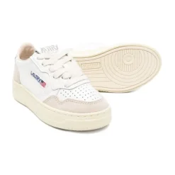 Medalist Low Sneakers