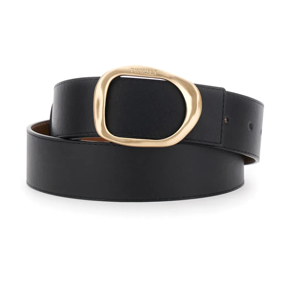 Riem met gespsluiting in generfd leer