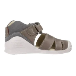 Sandaaltjes met bandjes