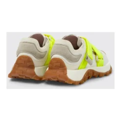 Sneakers met bandaccenten