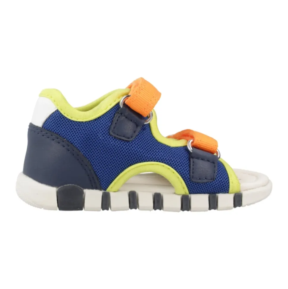 Stijlvolle sandaal voor zomerse uitstapjes