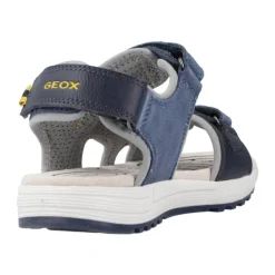 Stijlvolle sandalen voor actieve jongens