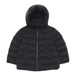 Winter pasgeboren zwart gewatteerd capuchonjack