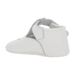 Witte balletschoenen met uitsnede