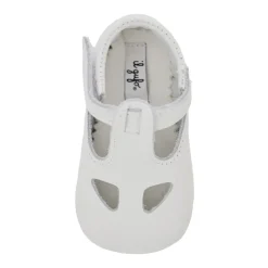 Witte balletschoenen met uitsnede