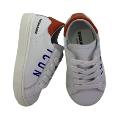 Witte lage sneakers